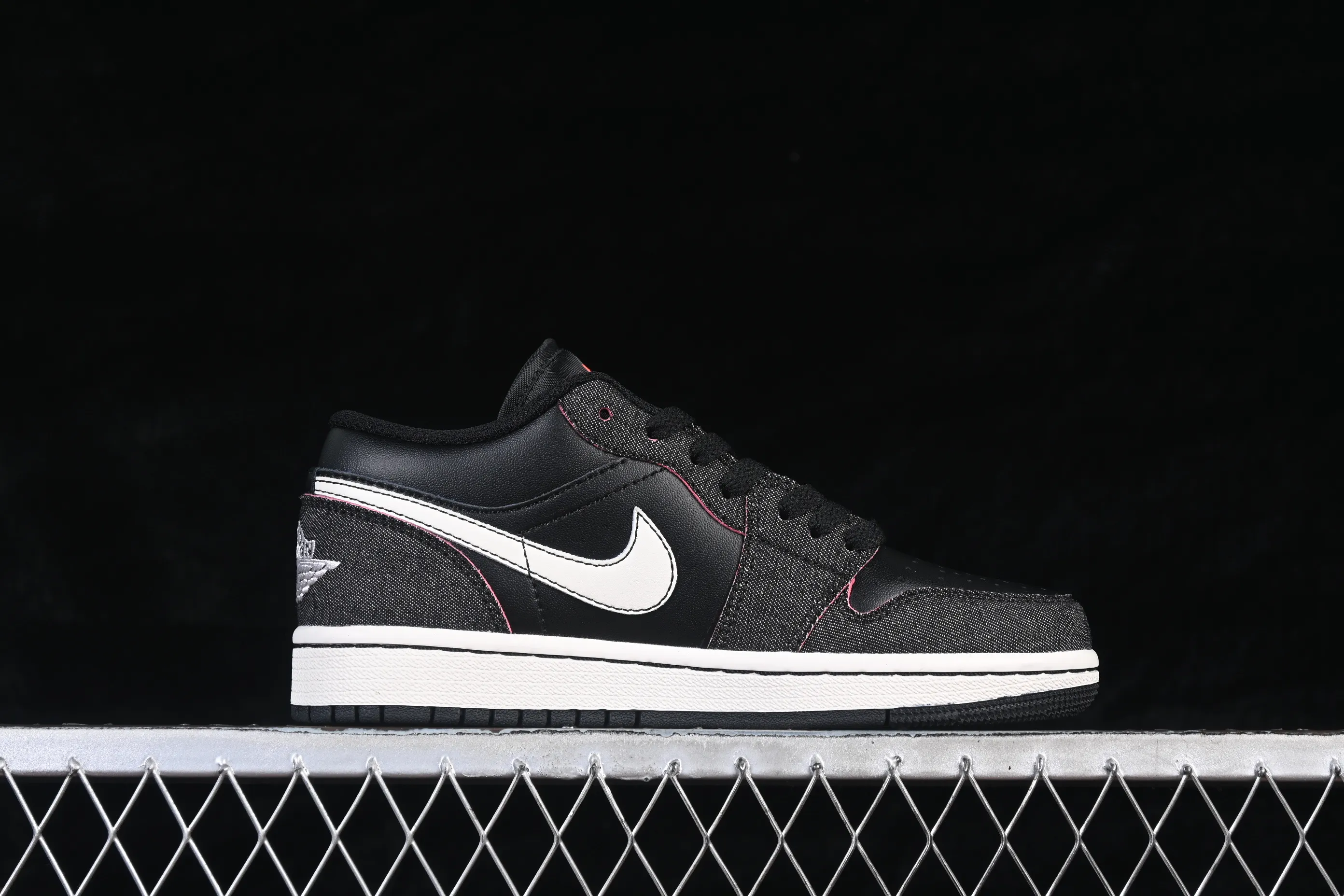 All categories Air Jordan Jordan series basketball shoes Air Jordan 1 Low Air Jordan 1 Low AJ1 Joe 1 black denim low-top cultural casual sneakers IR0842-010